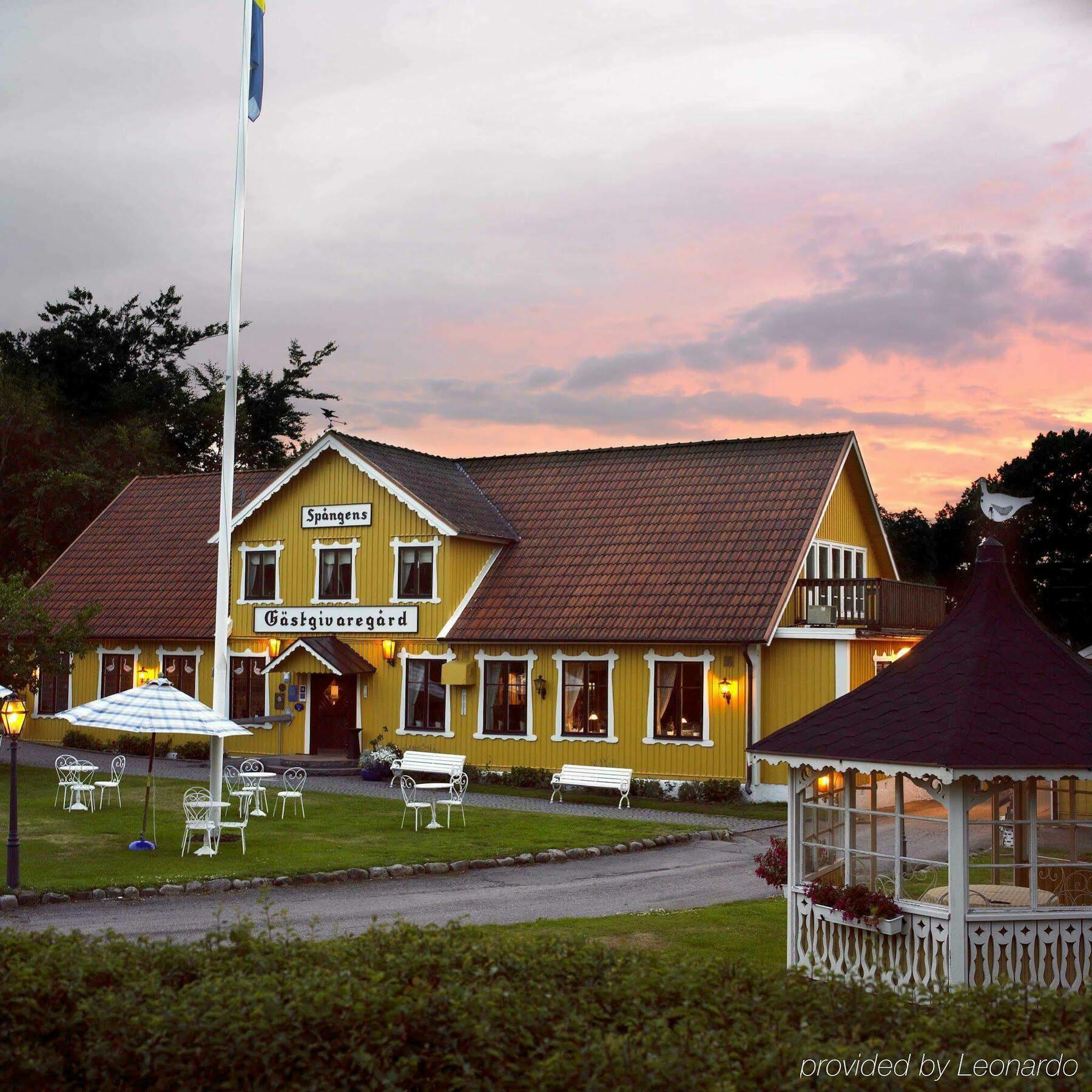 Spangens Gastgivaregard Inn Ljungbyhed Kültér fotó